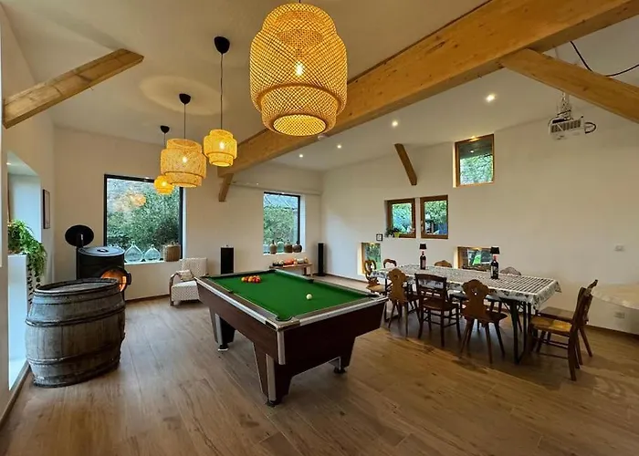 Holiday home Le Refuge Du 55 *